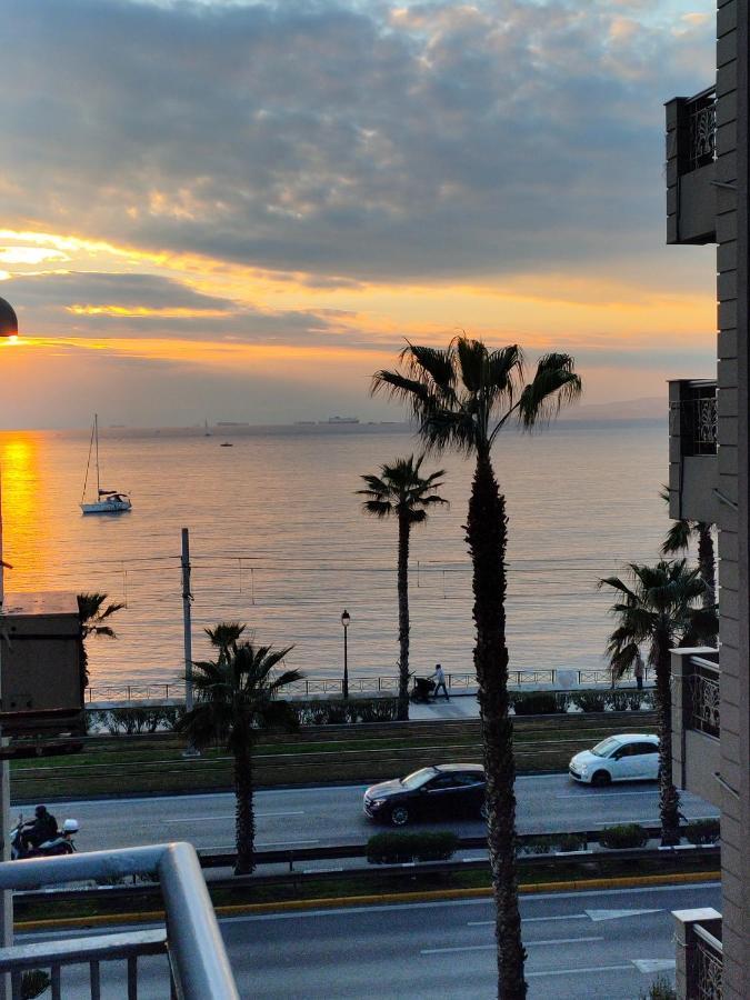 Athens Riviera Apt With Seaview, 15' To Acropolis Exteriér fotografie